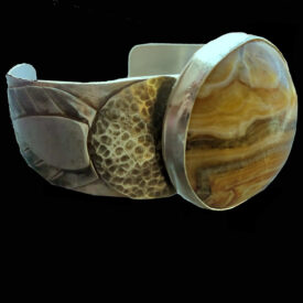 bracelet_cuff_banded_agate_side_2a